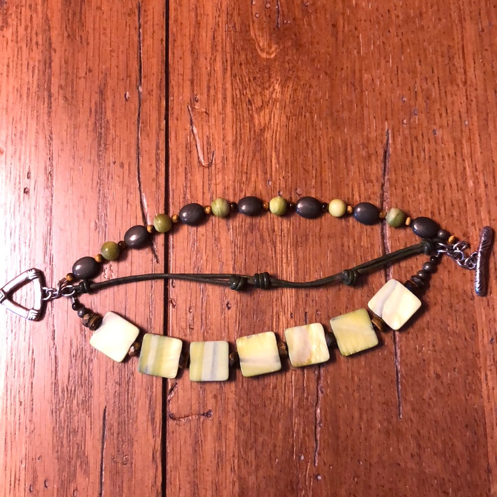 Silpada green mother of pearl bracelet